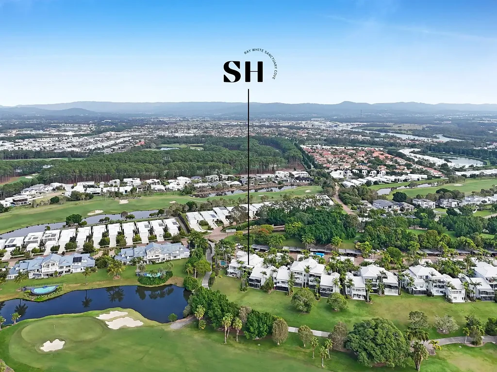 Hope Island 2chambre Rare Penthouse Luxury with Panoramic Golf Course Views