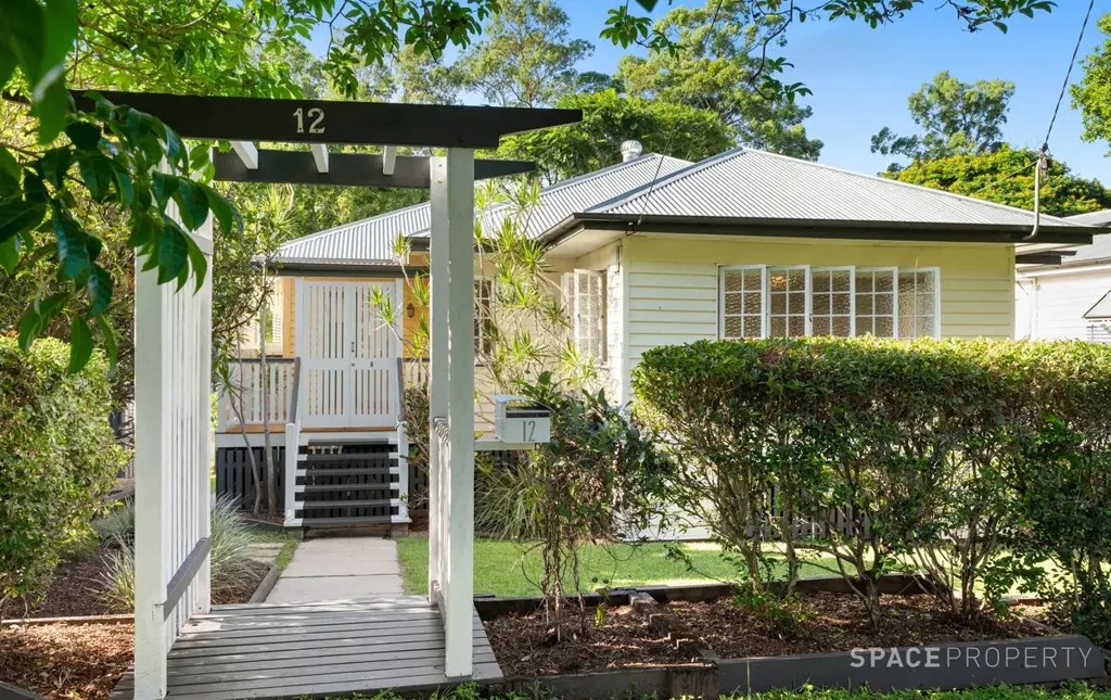 12 Bancroft Street, Kelvin Grove, QLD 4059