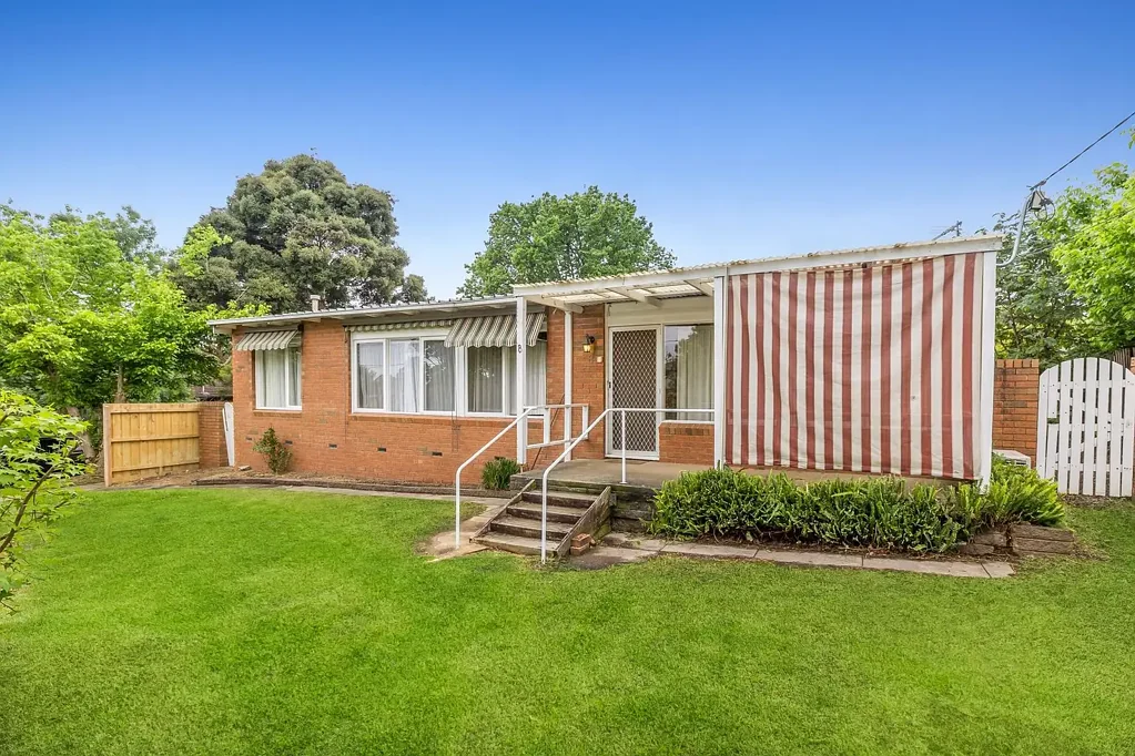 Ferntree Gully 3બેડરૂમ The Brief: Brimming with Potential in a Peaceful, Convenient Location