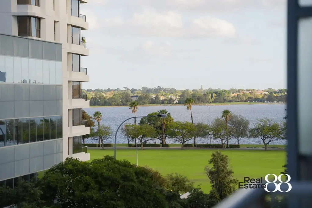 East Perth 1房  A Private, Boutique Retreat in the Heart of the City