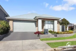 2 FEINEY ST, Marsden Park