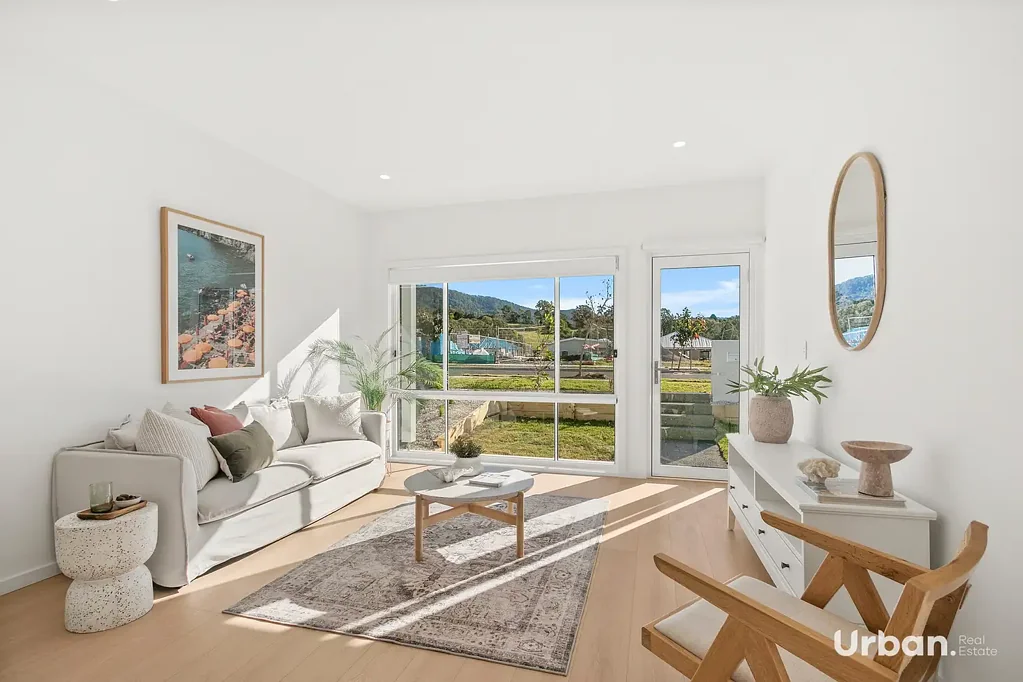 Huntley 3कमरा Modern Living in Huntley's Thriving Forest Reach Community