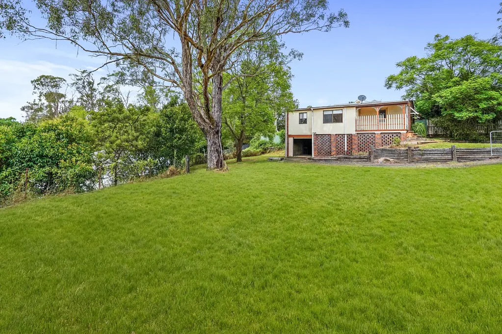 8 Krista Place, Tahmoor, NSW 2573