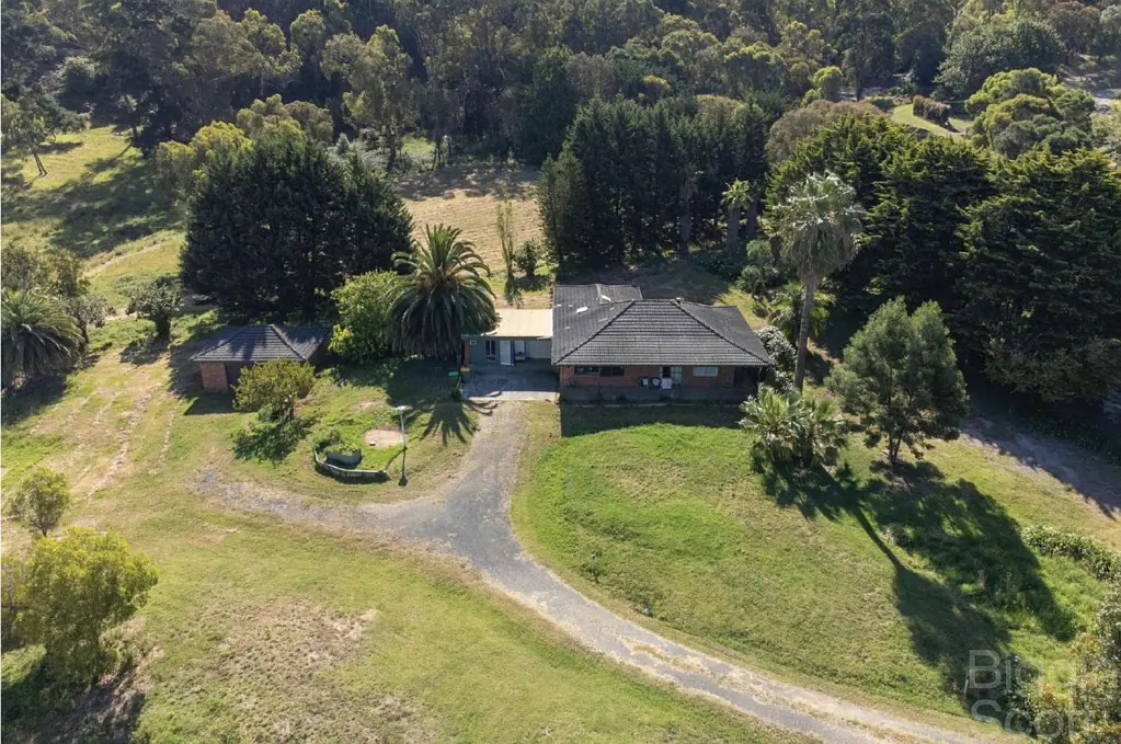 2082 Eltham Yarra Glen Road, Yarra Glen, VIC 3775