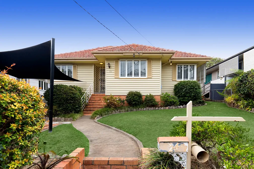 24 Monkton Street, Tarragindi, QLD 4121