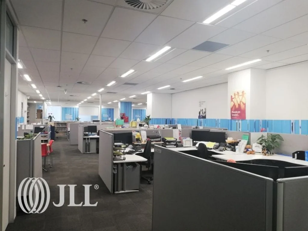 Auckland Central  Quality Office With Existing Fitout