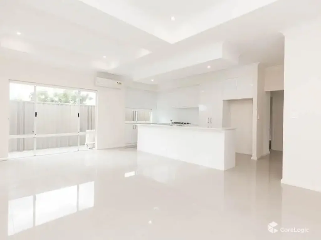 Spacious Modern Living in Hamilton Hill