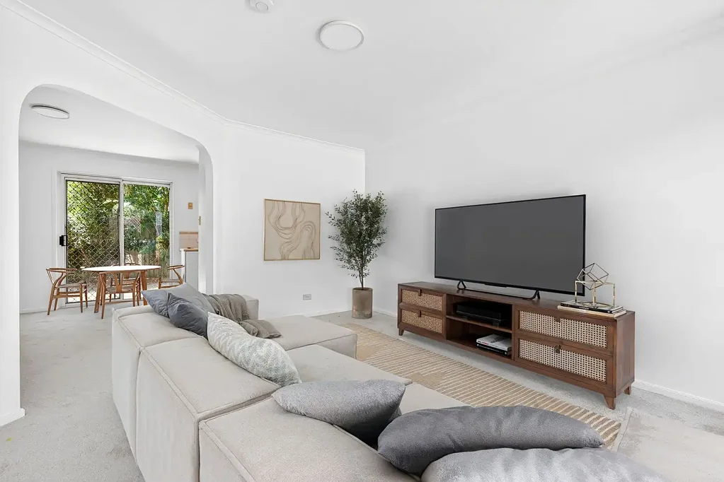 9/42 Murev Way, Carrara, QLD 4211