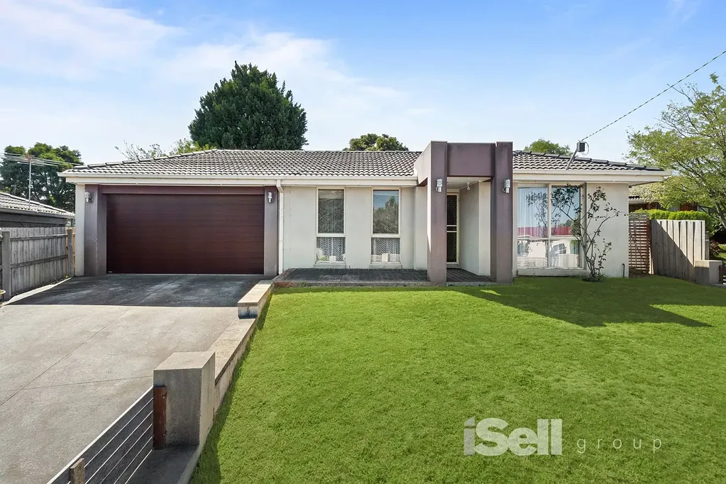 13 Harvey Court, Hampton Park, VIC 3976