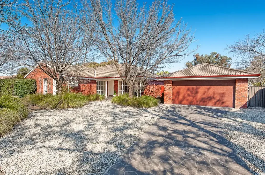 85 St Andrews Circuit, Thurgoona, NSW 2640