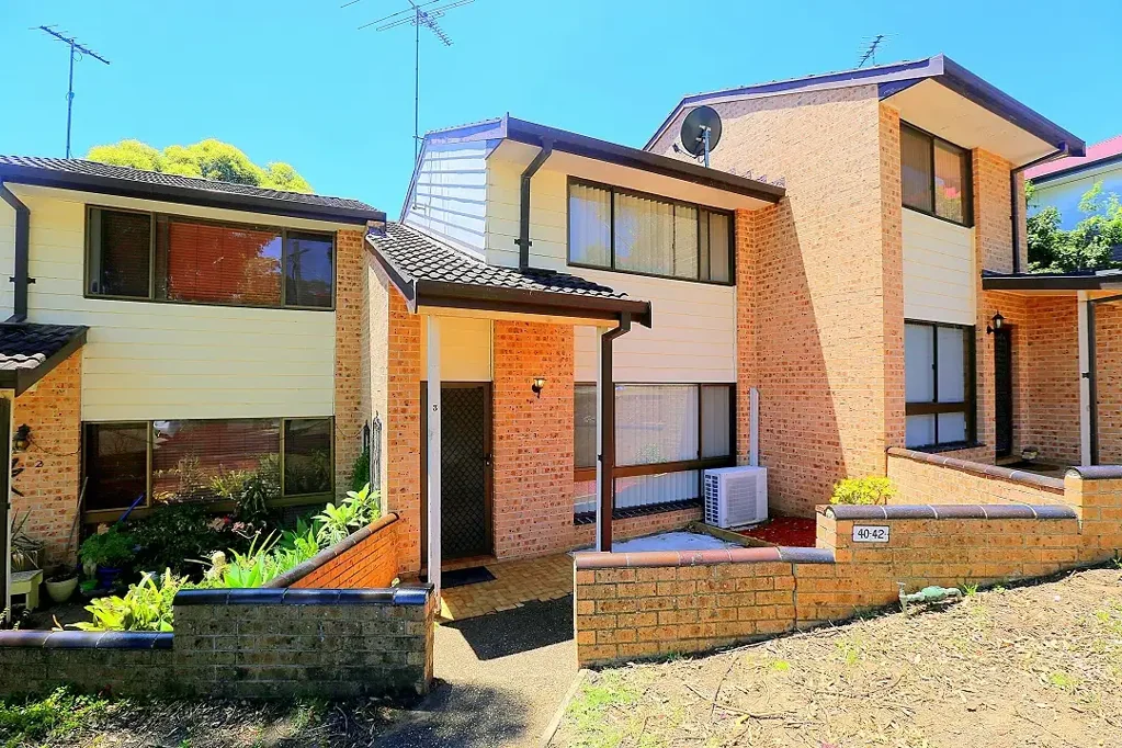 3/40 Carnavon Crescent, Georges Hall, NSW 2198