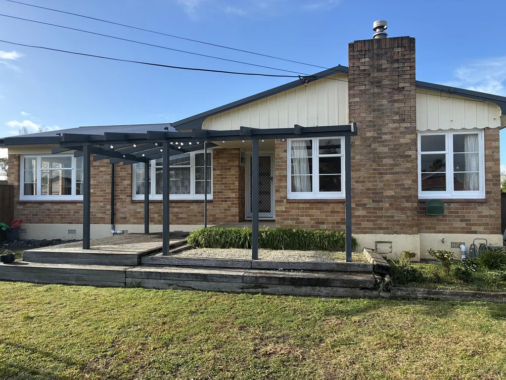 4 Bedrooms - Leamington