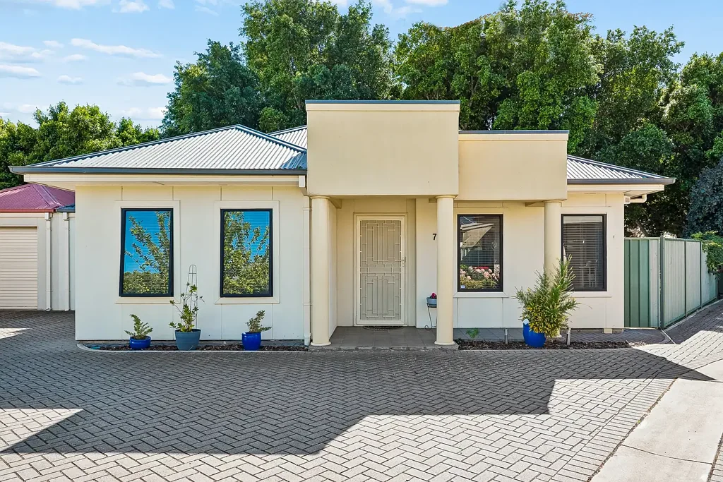 Mawson Lakes 2Kwarto Easy Care Home in Quiet Setting