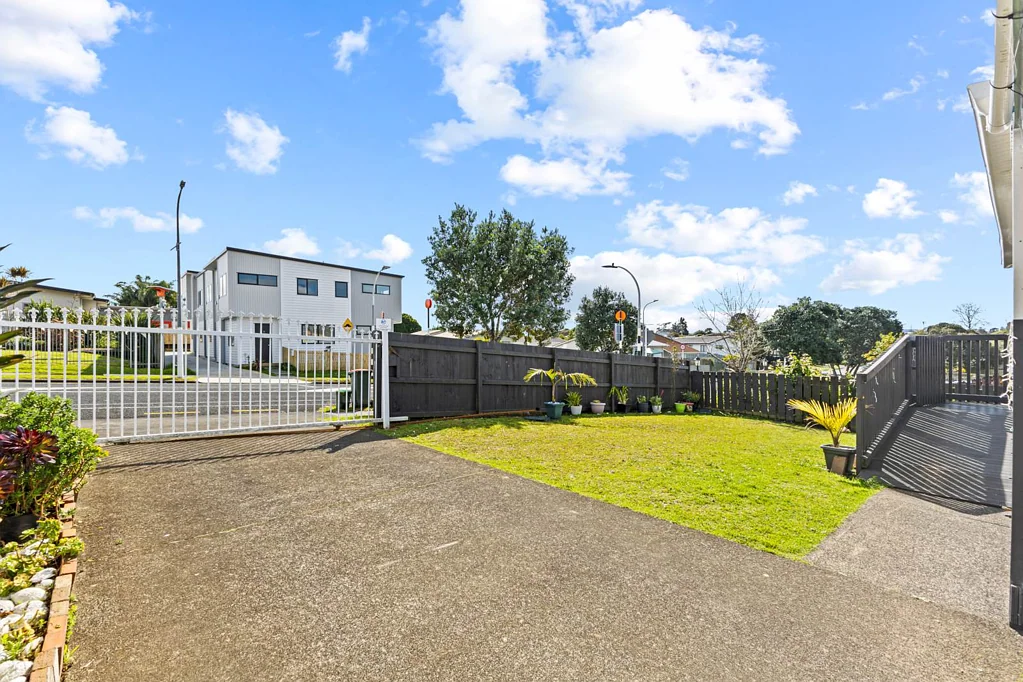 Clendon Park 3房  Great Value – Motivated Seller!!