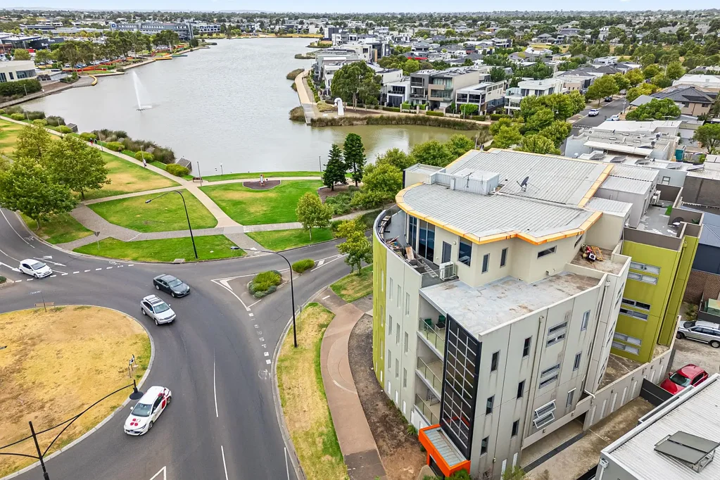 Caroline Springs 2ਬੈੱਡਰੂਮ Location – Affordability – Lifestyle!