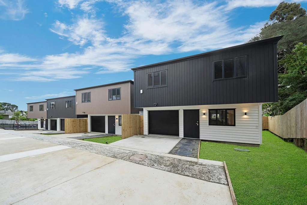 Massey 4chambre Brand New Free-Standing Home!!