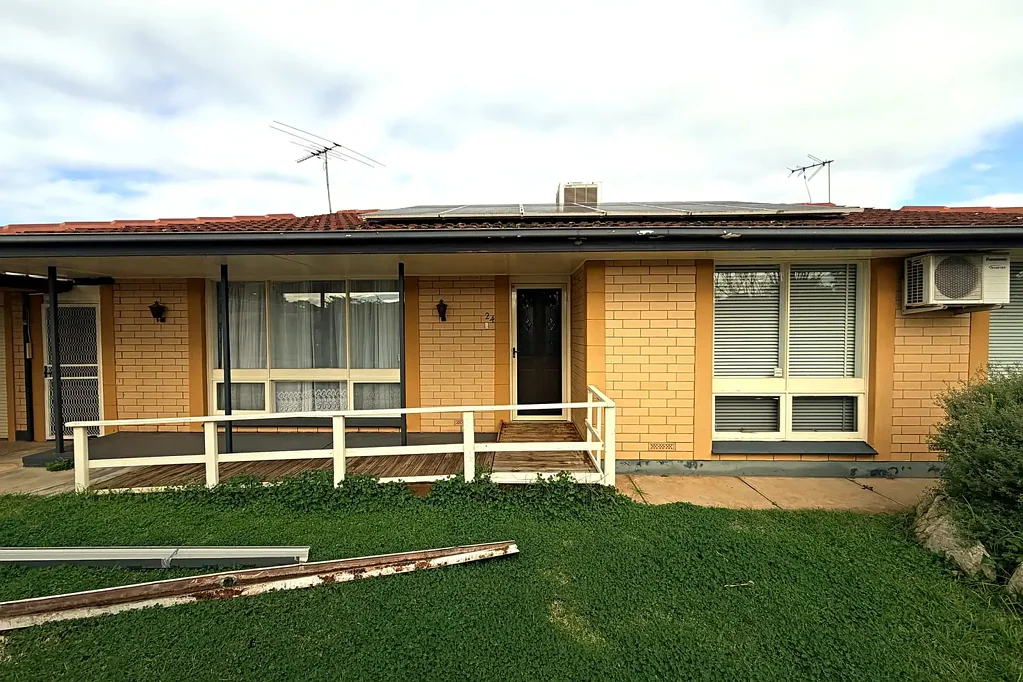 Spacious Four-Bedroom Family Home Offering Comfort and Convenient Living