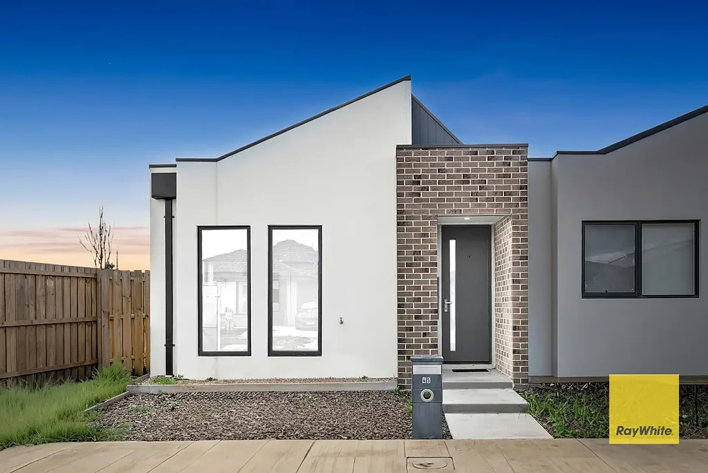 45 Waterbird Circuit, Weir Views, VIC 3338