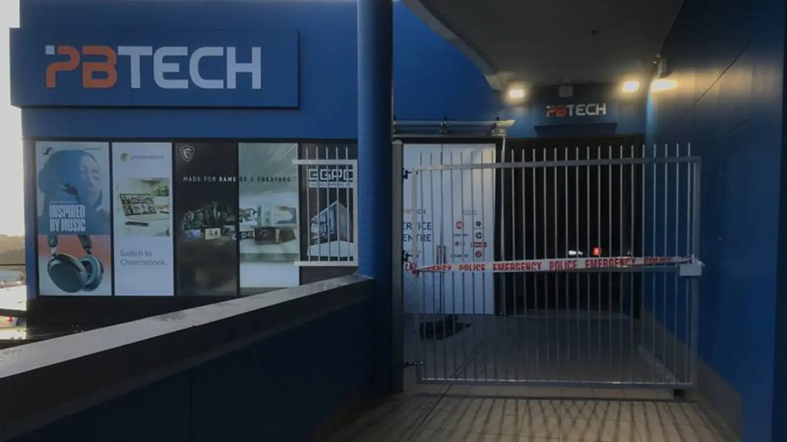 华人商家被砸,奥克兰PB Tech昨夜遭遇飞车抢劫