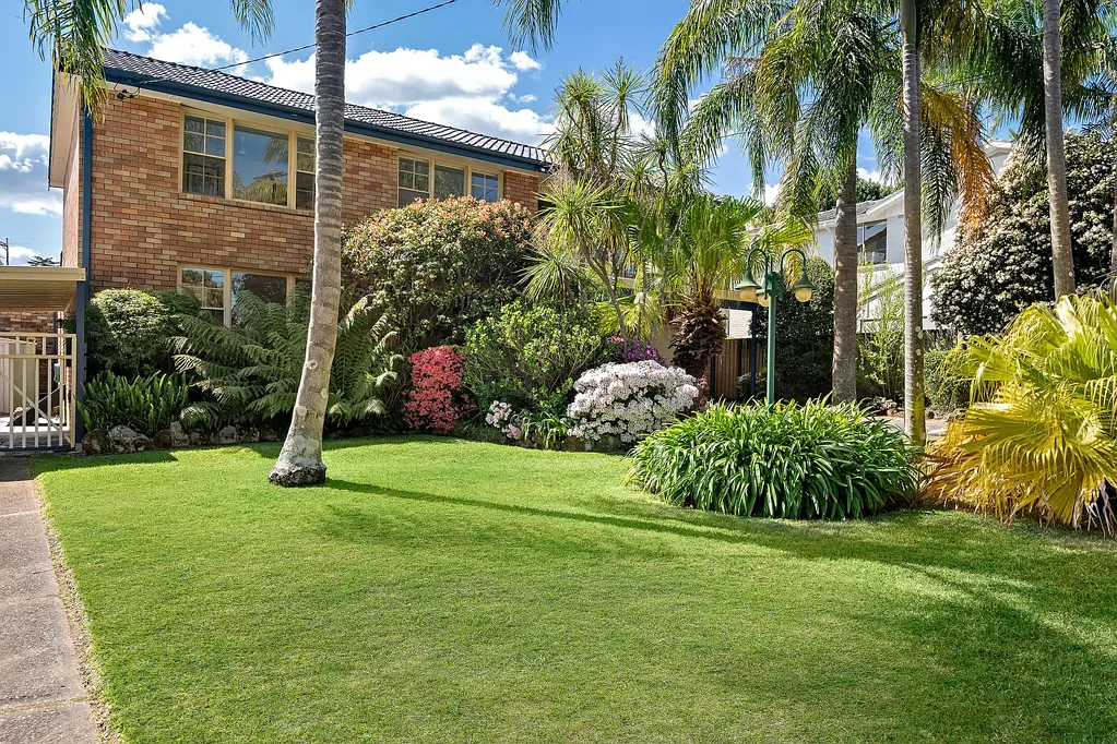 6 Stratford Drive, Belrose, NSW 2085