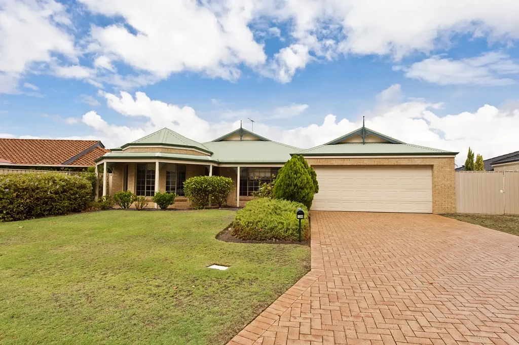 Spacious Family Living in Prime Canning Vale Location