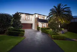 4 Bow Place, Harrington Park