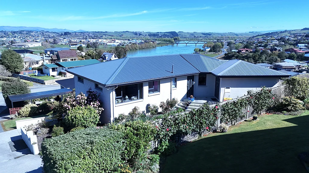 Balclutha 3બેડરૂમ Easy Living with Exceptional Views
