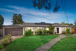 16 Wimborne Court, Bayswater North