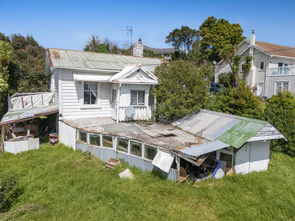 Helensville 3कमरा Helensville Original 1900s Railway Cottage