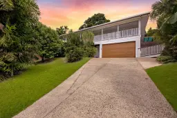 144 Hillview Crescent, Whitfield