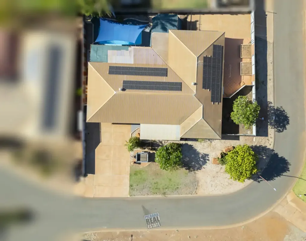 Millars Well 4Habitaciones Big home with loads of parking and a pool