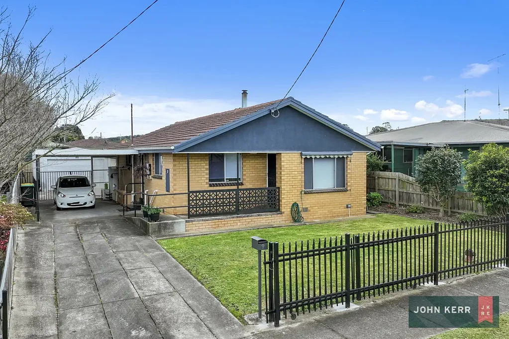 Yallourn North 3房  A Hidden Gem Offering Comfort and Convenience