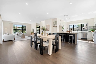 14 Jandell Crescent, Bucklands Beach, Manukau City