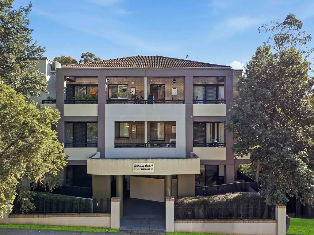 Westmead 2Zimmer Sunlit Expansive Top Floor Oasis, North-East/Northerly Aspect, Huge 20sqm Lock Up Garage & Unmatched Convenience!     Enquire Now, Gladys 0419 21 3399
