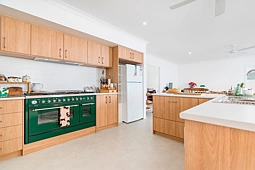 8 Abrolhos Street, Beresford