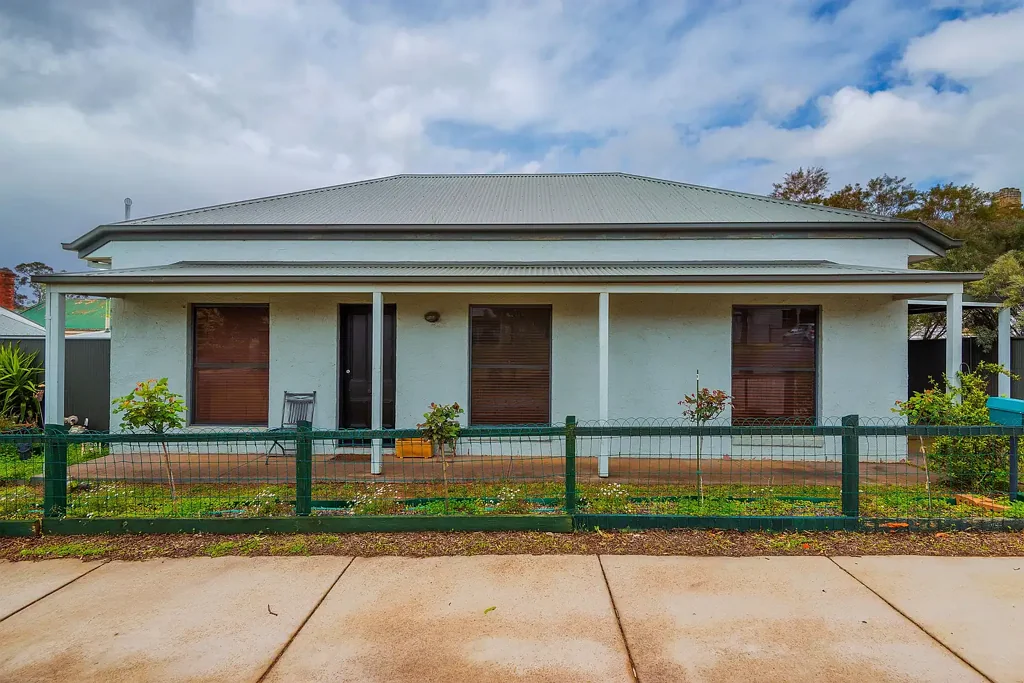 Charming Home Close to Bendigo CBD