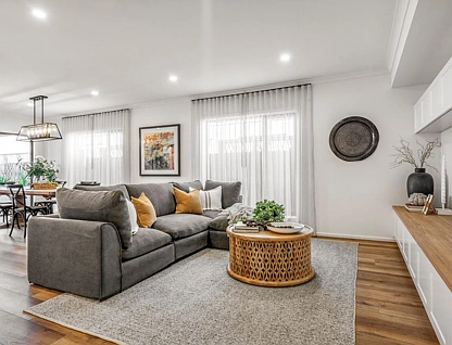 Address available upon Request, Thornhill Park, North West Melbourne, 4 ห้องนอน, 2 ห้องน้ำ, House