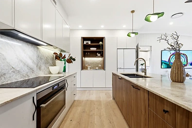 Frenchs Forest 5chambre Brand-New Interiors, City Outlooks, and a Self-Contained Accommodation