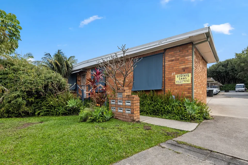Convenient & Comfortable Living!