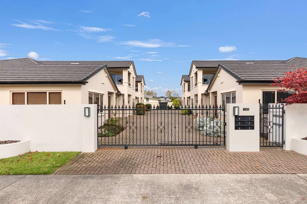 Rotorua Central 3ห้องนอน Thermally Heated, Warm And Cozy