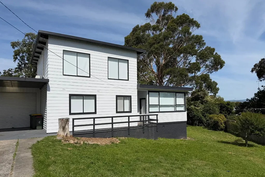 10 Laburnum Street, Morwell, VIC 3840