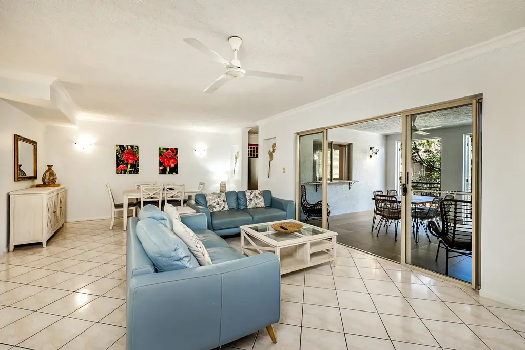 1320/2-10 Greenslopes Street, Cairns North, QLD 4870
