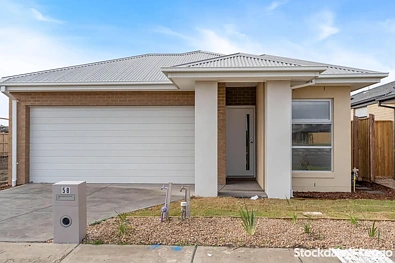 Woodstock 3房  Near-New Style, Effortless Living & Exceptional Value!