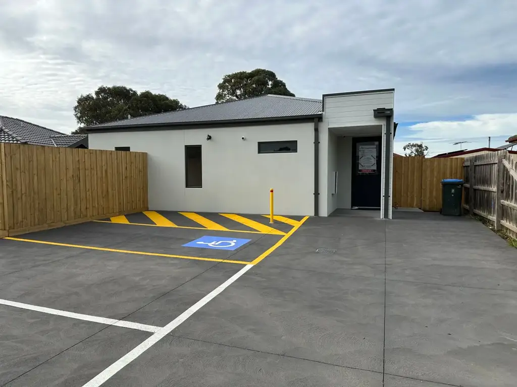 Studio - Including a furniture package and all Utilities / Internet!