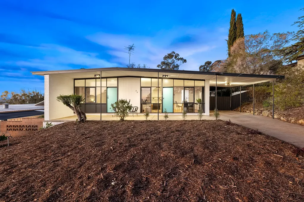 26 Frances Avenue, Para Hills, SA 5096