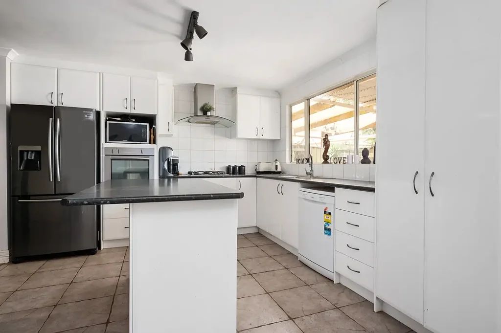 15 Evans Street, Boulder, WA 6432