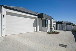 4B Chalcombe Way, Warwick