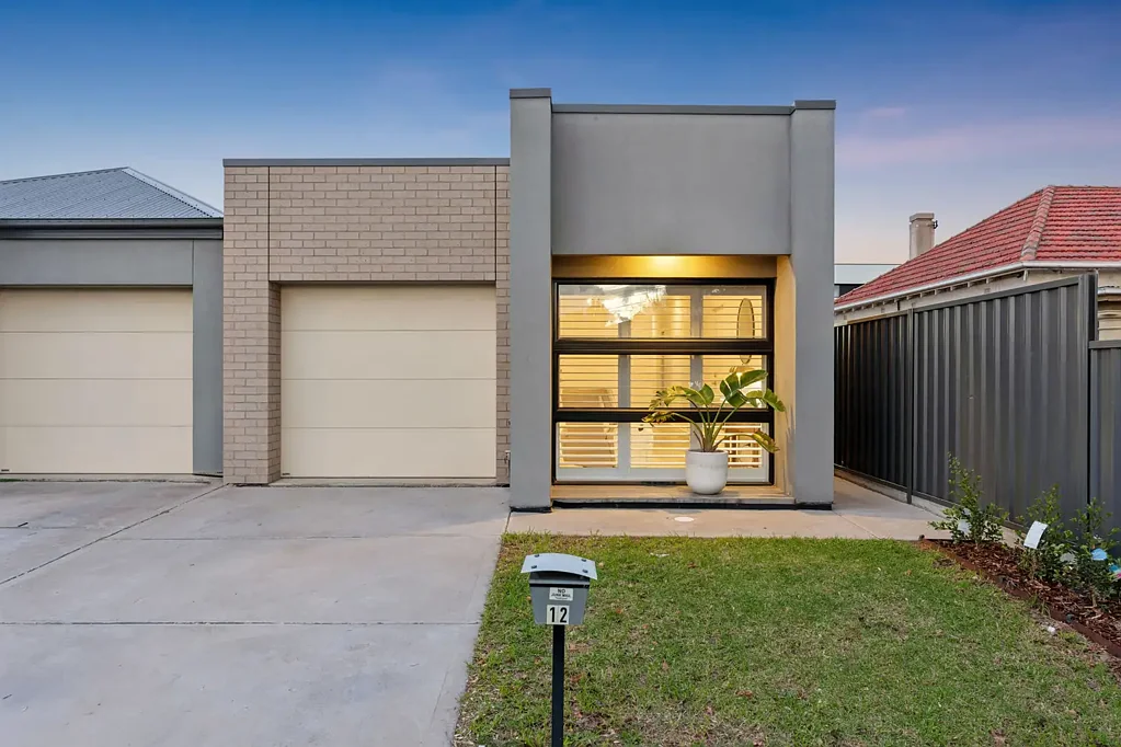 Queenstown 3房  Welcome To Your New Place, Stylish Courtyard Living in Quiet Queenstown!
