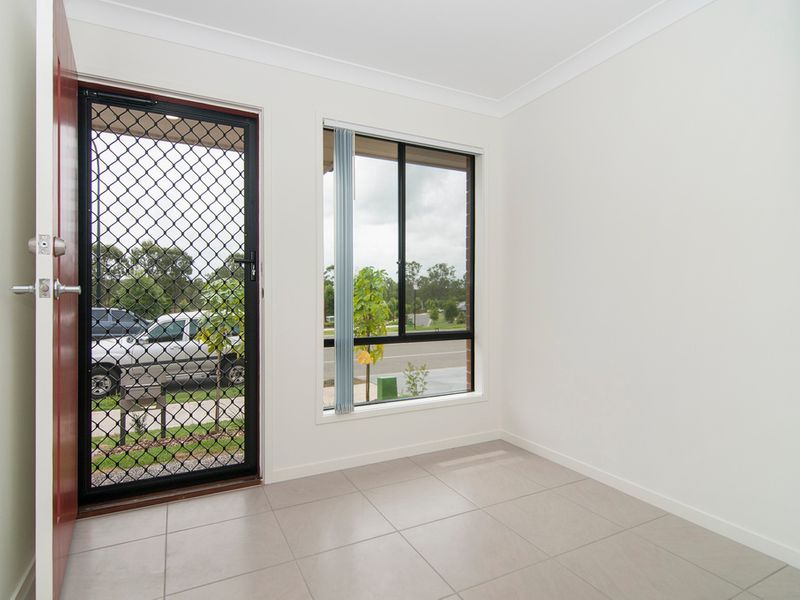 3 QUAIL CT, REDBANK PLAINS QLD 4301, 0 habitaciones, 0 baños, House