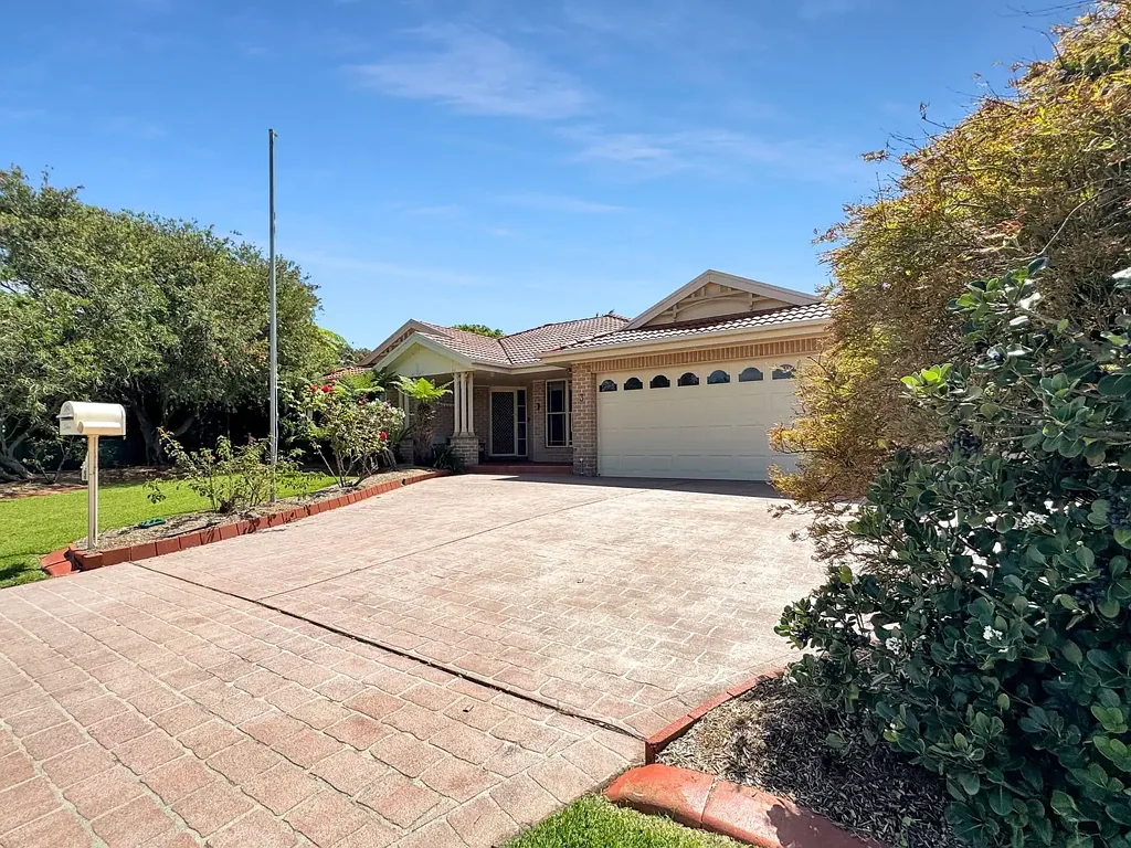 3 Gowlland Crescent, Callala Bay, NSW 2540